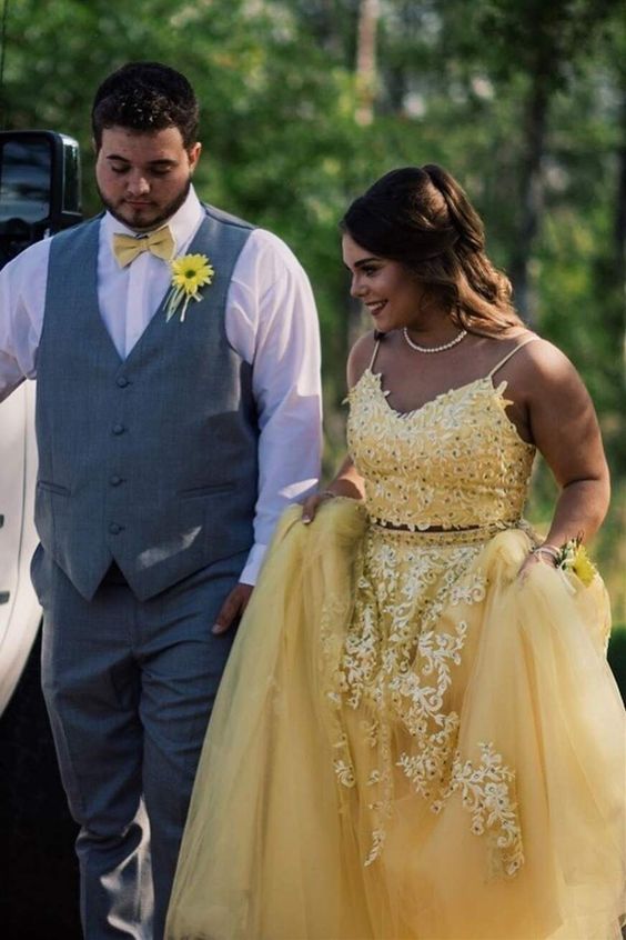 Elegant Straps Two Piece Yellow Long Lace Prom Dress cg21169
