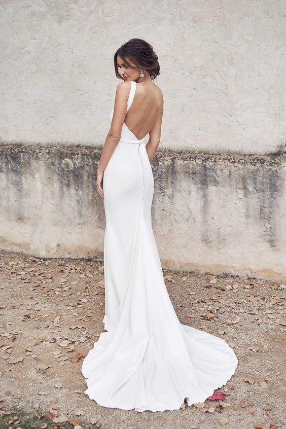Chic Mermaid V Neck Open Back White Heavy Satin Wedding Dresses with Button Prom Dresses cg23579
