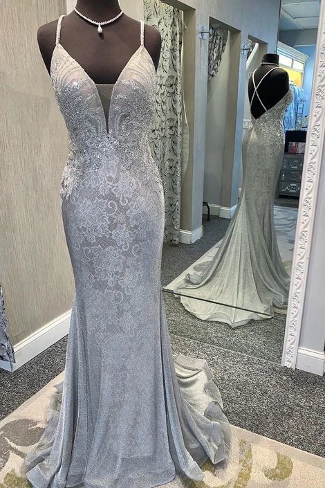 Elegant V Neck Lace Appliques Mermaid Silver Prom Dress   cg10438