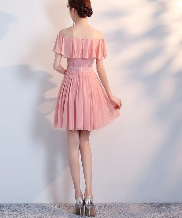 Lovely Off Shoulder Light Pink Short Bridesmaid Dress, Pink Homecoming Dresses   cg11727