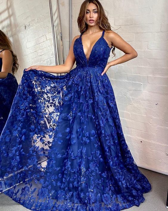 Lace Spaghetti Straps A-line Royal Blue Prom Dress   cg15180