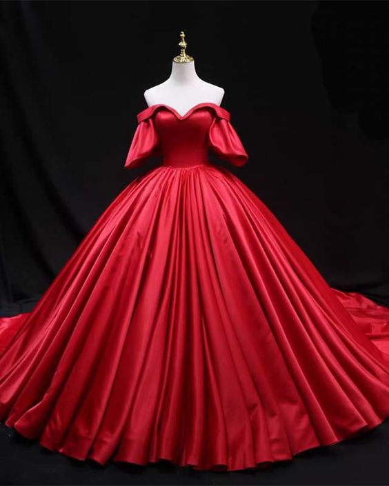 Ball Gown Wedding Dresses Satin Ruffles Sleeves Prom Dresses     cg16046