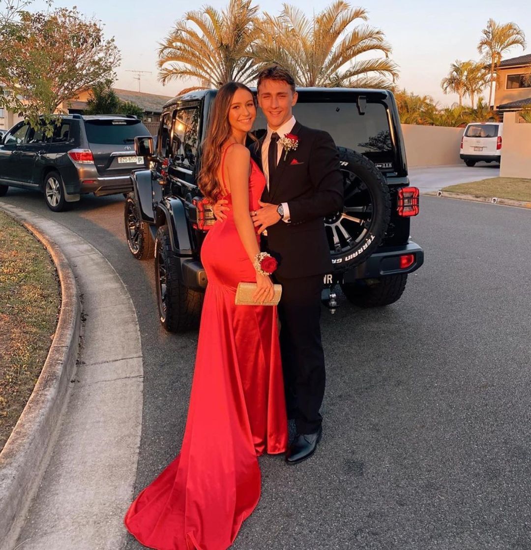 2021 V-Neck Prom Dress With Slit, Long Prom Dresses ,Formal Prom Dress   cg16562