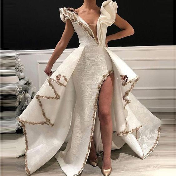Lace Applique unique beaded v neck elegant prom gowns 2021   cg18421