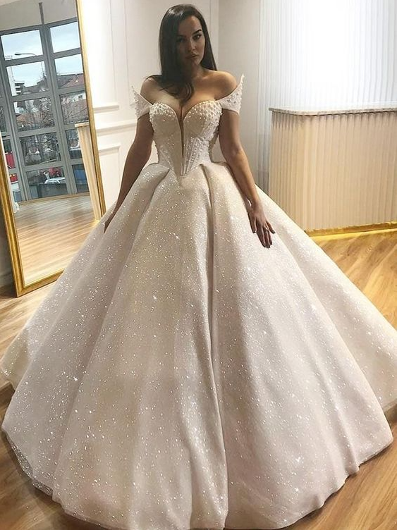 Elegant Prom Dress, Ball Gown Off-the-Shoulder Floor Length Lace Wedding Dress with Beading   cg18805