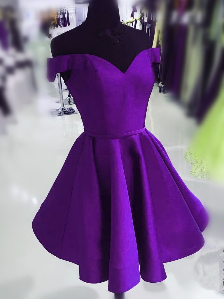 Purple Satin Off Shoulder Short Cute Homecoming Dress    cg19924