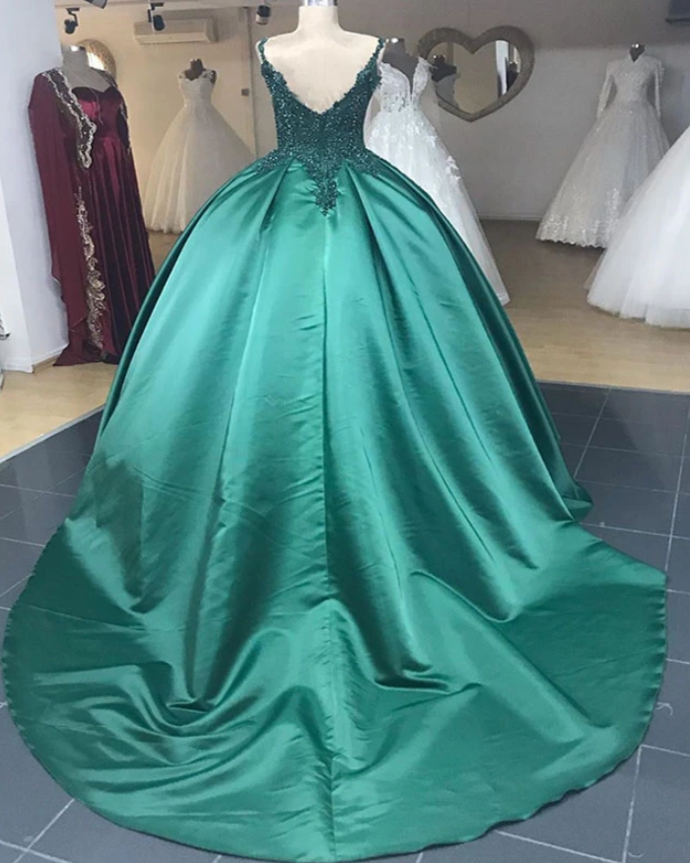 prom dresses V Neck Embellished Beads Green Wedding Dresses Ball Gowns Lace    cg19970
