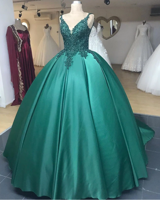 prom dresses V Neck Embellished Beads Green Wedding Dresses Ball Gowns Lace    cg19970