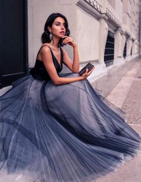 Gorgeous V-Neck Sleeveless Prom Dress,Tulle Floor Length Evening Dress,Dark Navy Satin Prom Dresses    cg20900