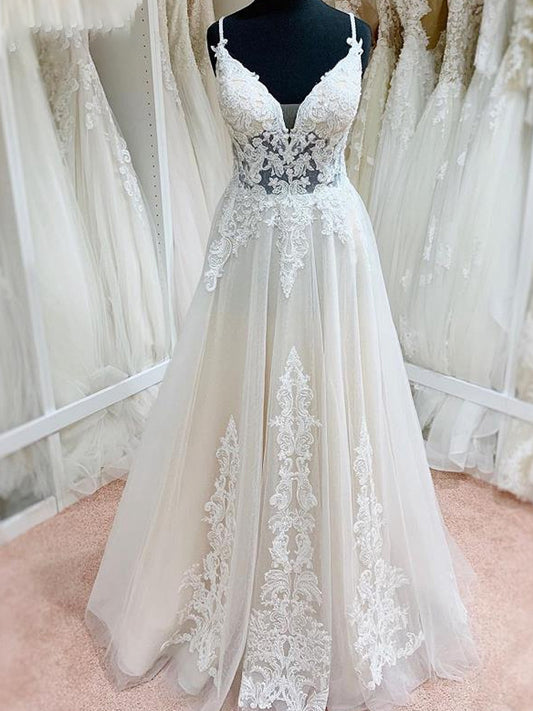 Ivory Lace Tulle V-Neck Backless Floor-Length Spaghetti Straps A-Line Wedding Dresses prom dress    cg22090