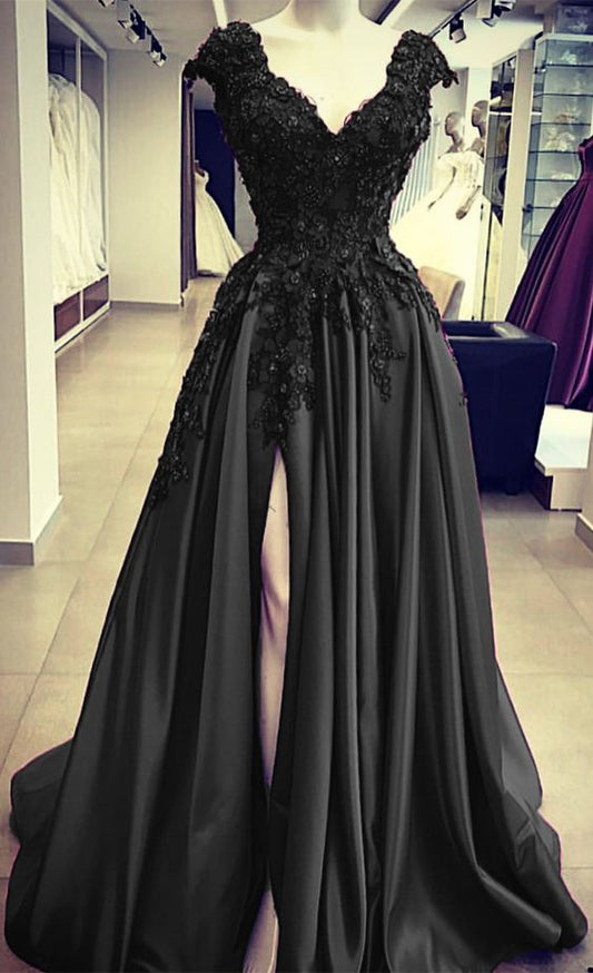 Black Satin Slit Dresses With Lace Embroidery prom Dresses      cg23015