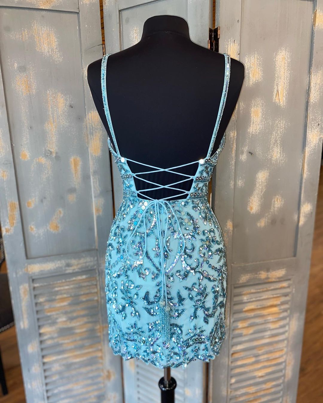 Tight Blue Sequins Short Homecoming Dress      cg24124