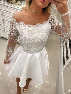 New Arrival A-Line Round Neck Long Sleeves White Pearls Short Homecoming Dress cg396