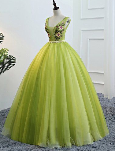 Fresh Green Tulle V Neck Long Lace Up Senior Prom Dress With Applique cg5340