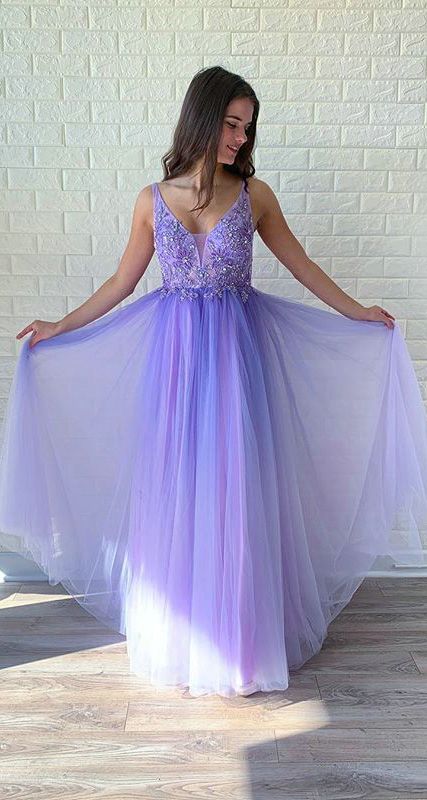 Light Purple Tulle Prom Dresses with V-Neck Beaded Bodice Long Prom Gowns  cg5344