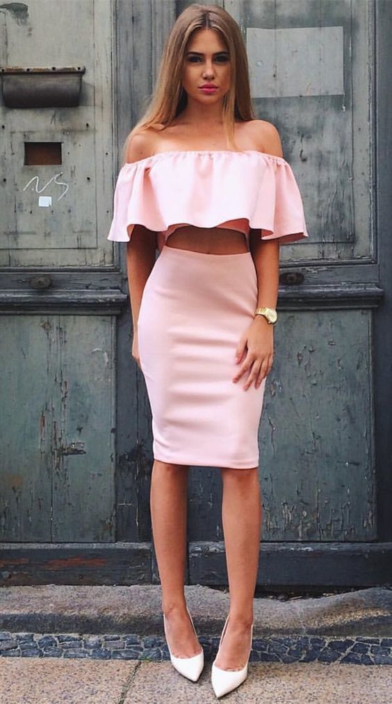 Two Piece Off-the-Shoulder Knee-Length Pink Homecoming Dress with Ruffles cg916